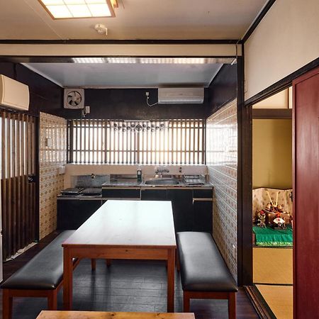 Villa Hakone Kabuto 古民家旅館 150平米 バス停迄一分 準天然温泉 最大12名 ภายนอก รูปภาพ