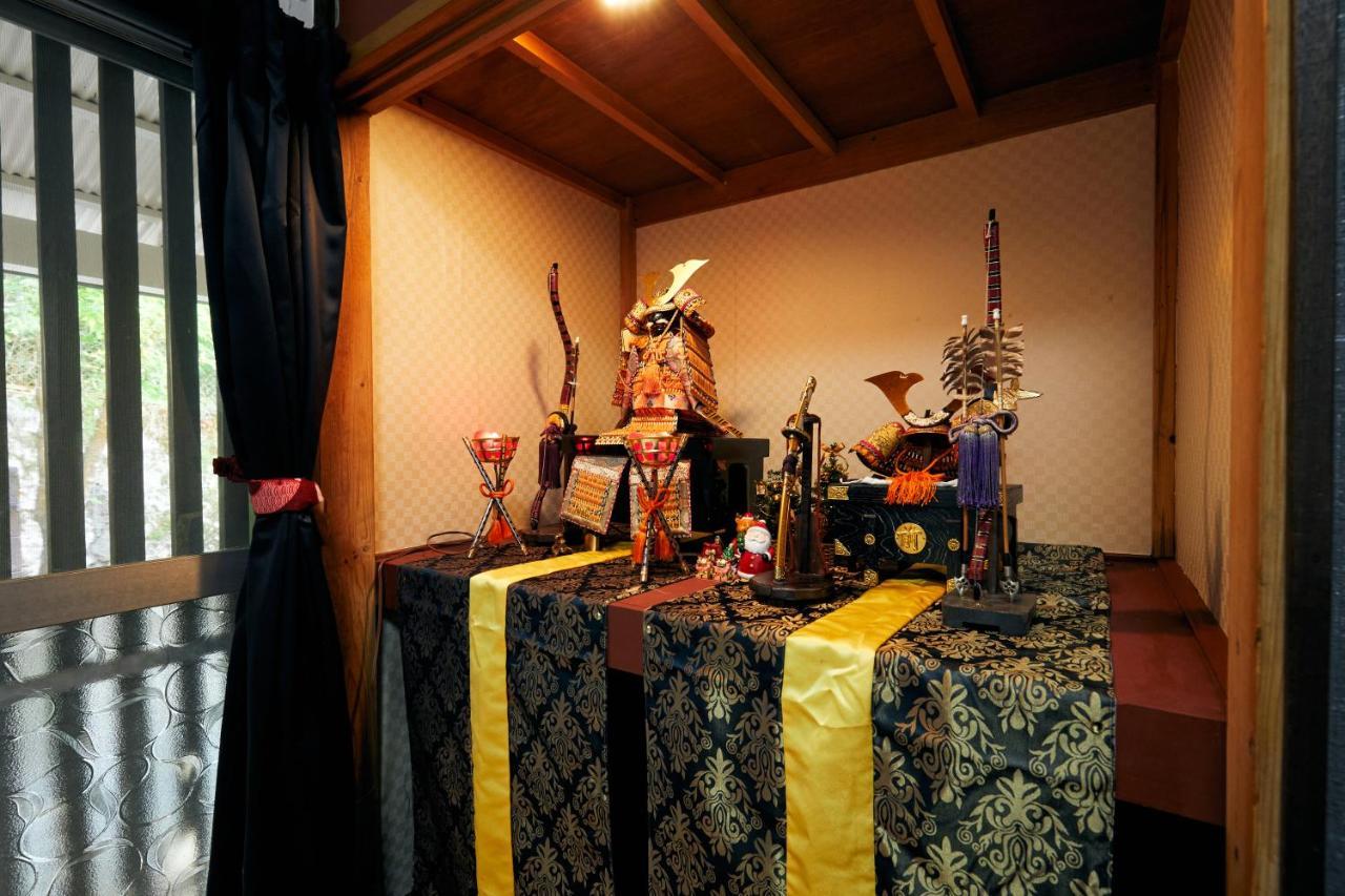 Villa Hakone Kabuto 古民家旅館 150平米 バス停迄一分 準天然温泉 最大12名 ภายนอก รูปภาพ